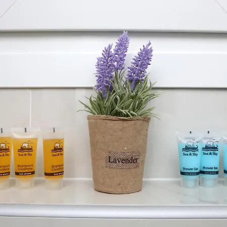 شقة فندقية Sunsetperamos 3*