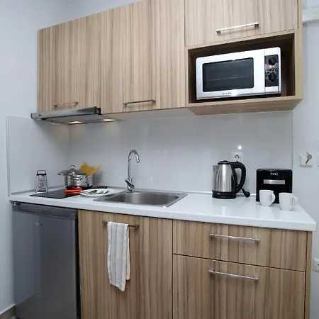 Sunsetperamos 3* Néa Péramos