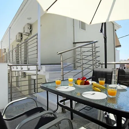 Appart hôtel Sunsetperamos Néa Péramos