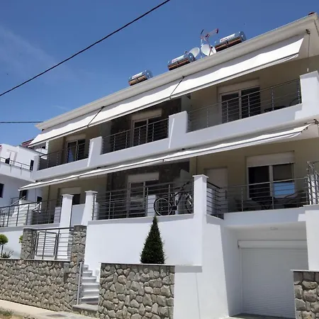 Sunsetperamos Néa Péramos