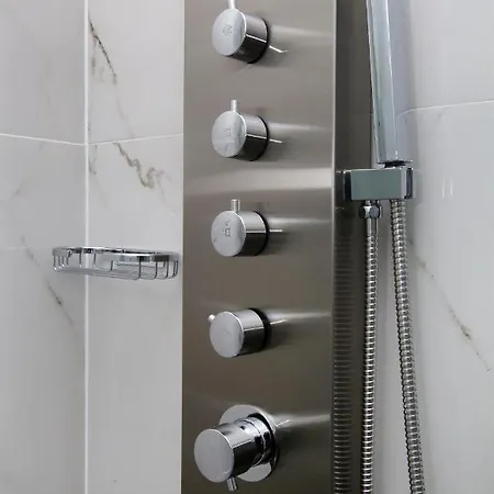 Sunsetperamos Néa Péramos