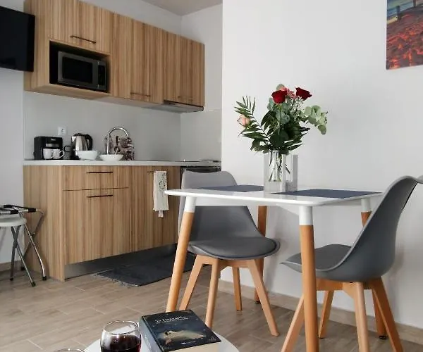 Sunsetperamos Néa Péramos