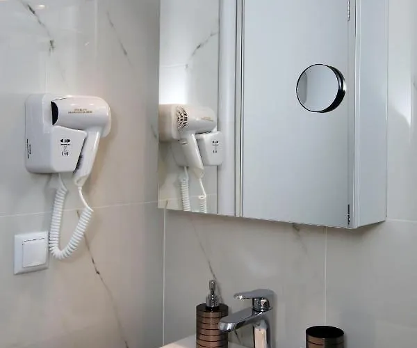 Aparthotel Sunsetperamos 3*