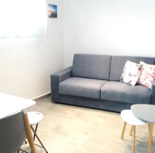 Sunsetperamos Aparthotel 3*